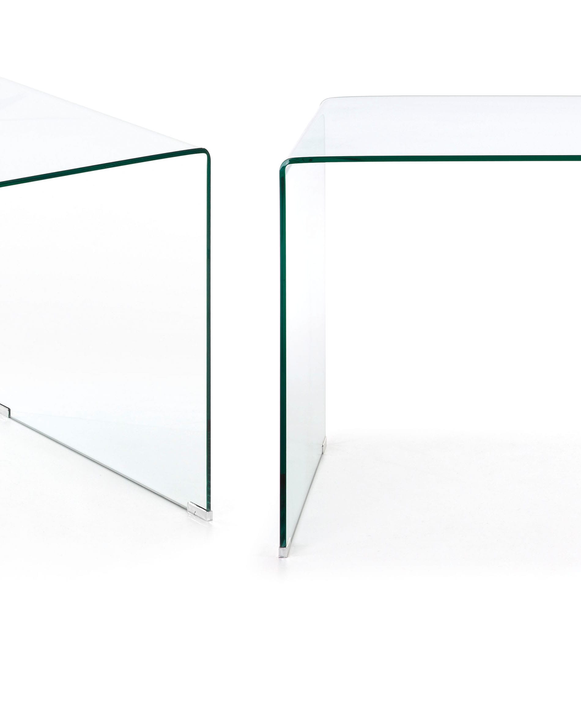 Moderner Glastisch Burano 125x70 cm von Kave Home, ideal für stilvolle Räume, mit hochwertigem Design und langlebiger Verarbeitung.