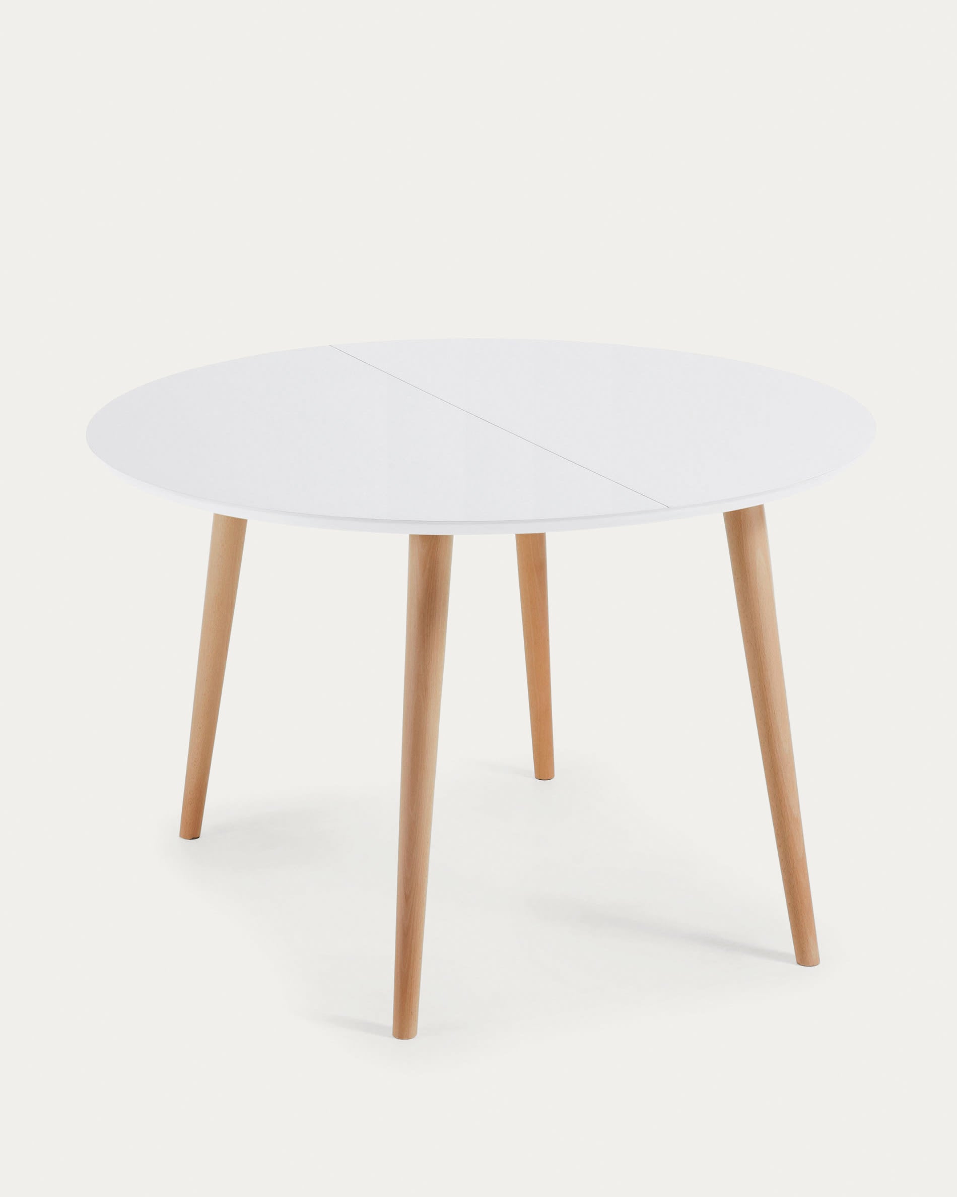3D-Modell: Eleganter, runder Ausziehtisch, weiss lackiert, Buchenbeine, erweiterbar von 120 auf 200 cm.