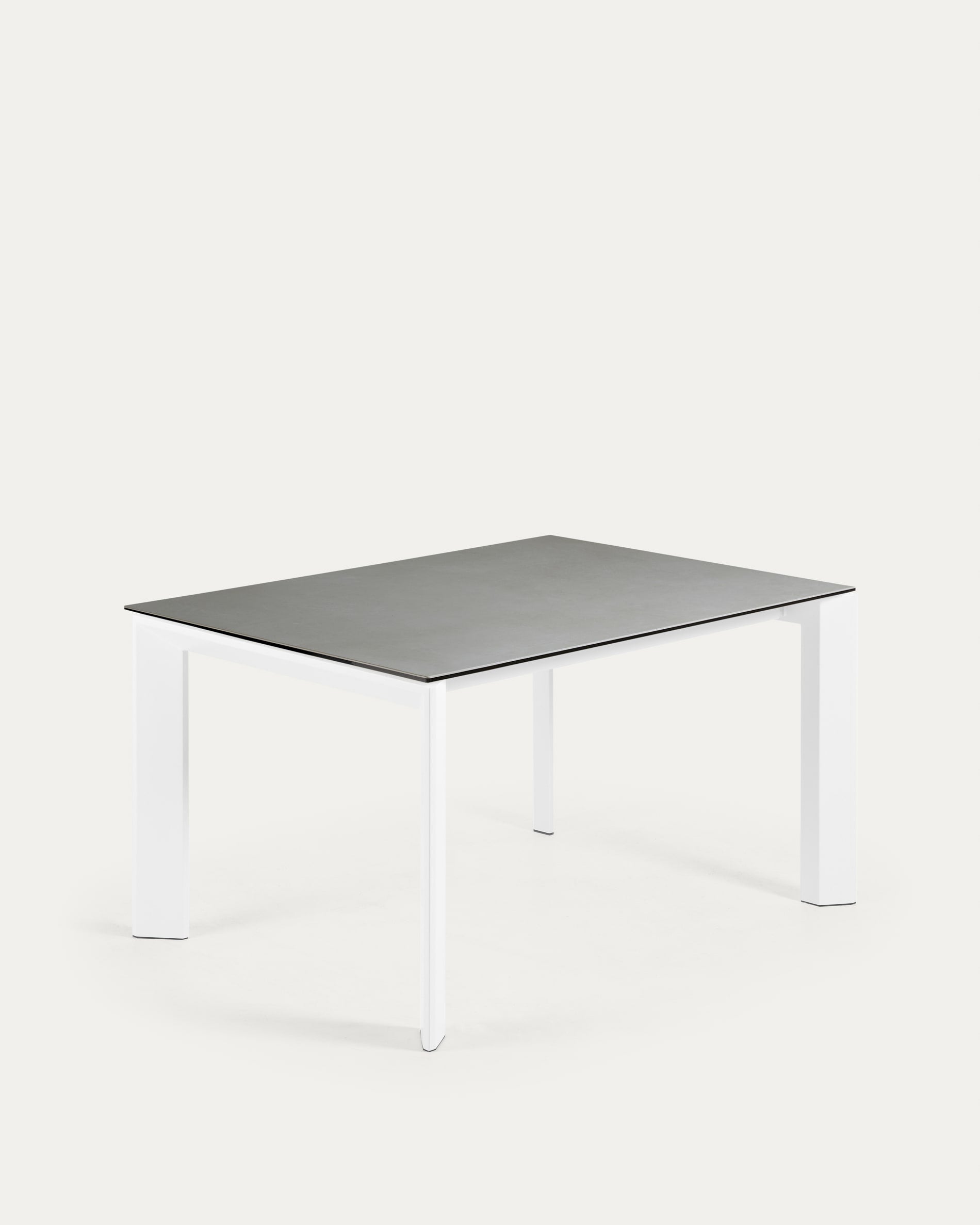 Axis Ausziehtisch: Elegantes Feinsteinzeug, ausziehbar von 140 auf 200 cm, weisse Stahlbeine, robust und stilvoll.