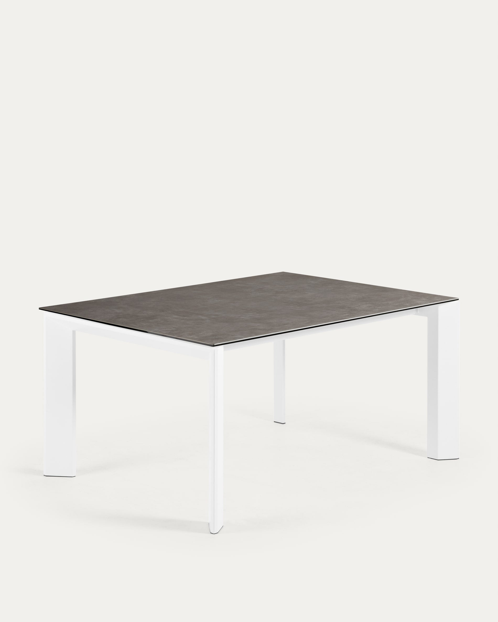 Axis Ausziehtisch: Feinsteinzeug, Vulcano Ceniza Finish, weiße Stahlbeine, ausziehbar 160-220 cm, modern und funktional.