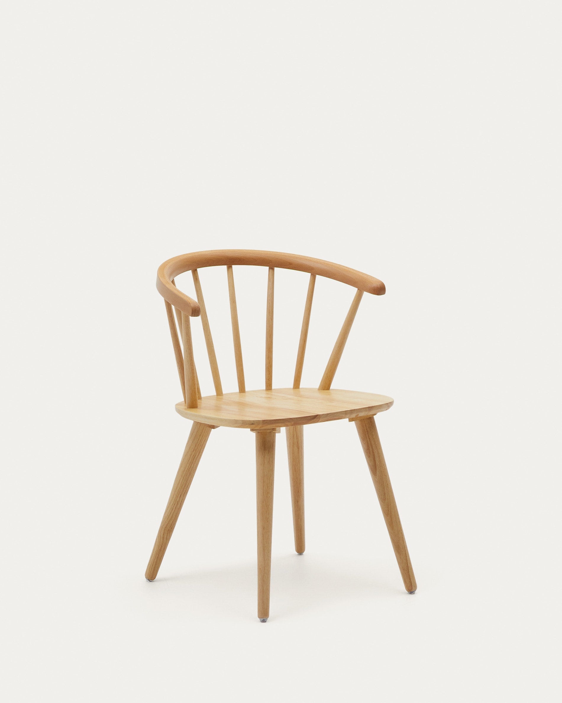 3D-Modell eines eleganten, ergonomischen Trise Stuhls aus robustem Kautschukholz, ideal für stilvolle Esszimmer.