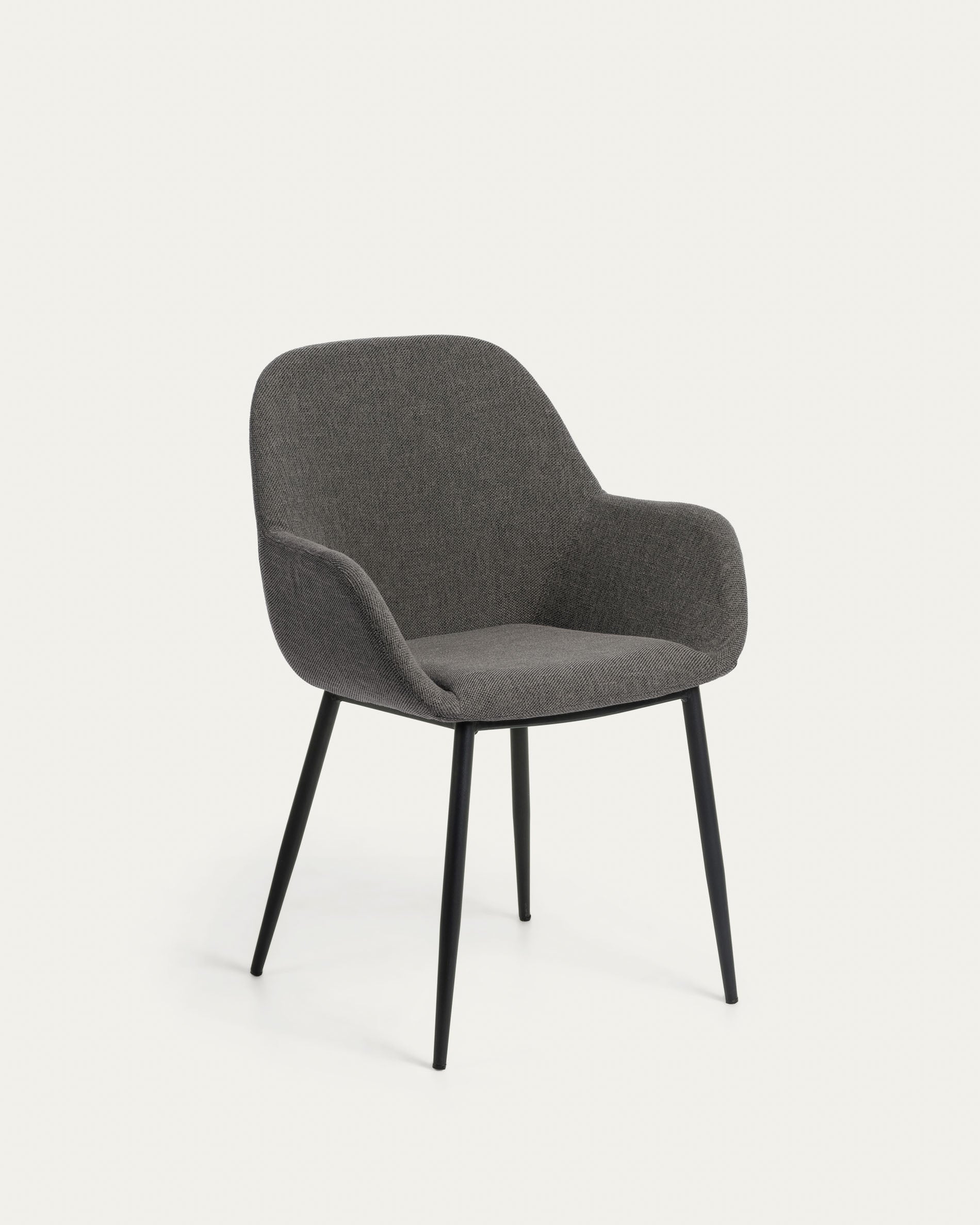 Konna Stuhl in Dunkelgrau mit schwarz lackierten Stahlbeinen FR in Grau präsentiert im Onlineshop von KAQTU Design AG. Stuhl ist von Kave Home