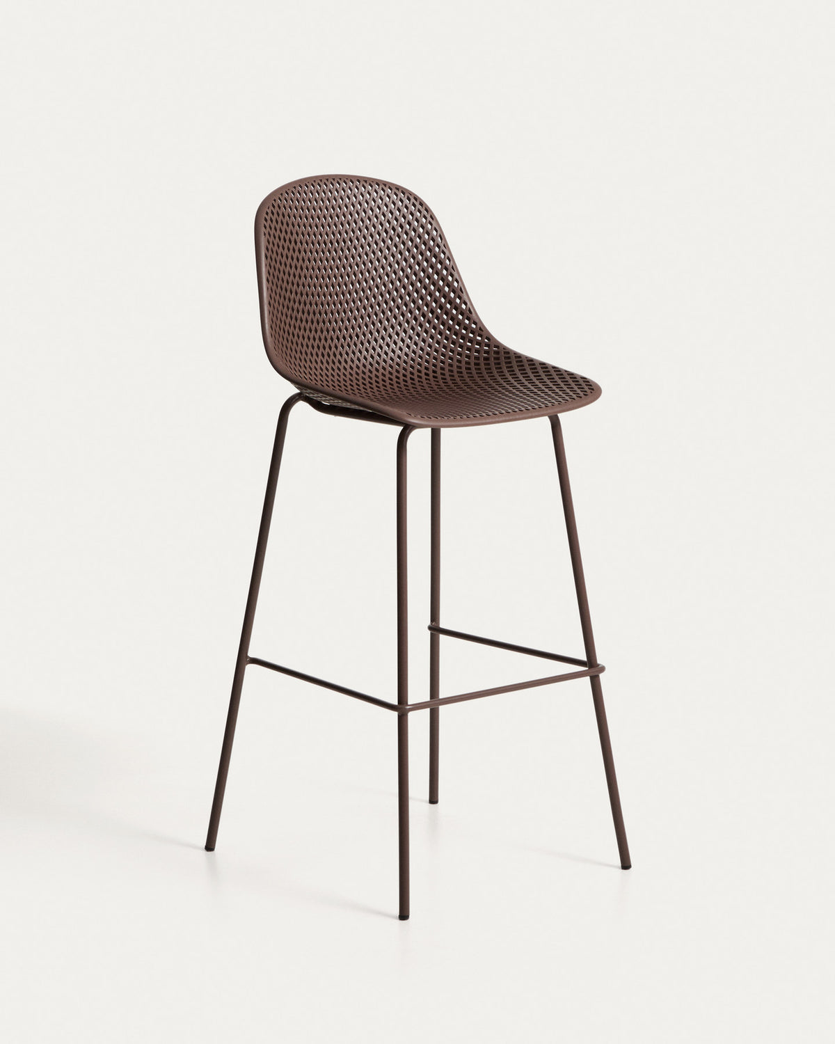 Outdoor-Hocker Quinby in Braun, 75 cm in Braun präsentiert im Onlineshop von KAQTU Design AG. Hocker Outdoor ist von Kave Home