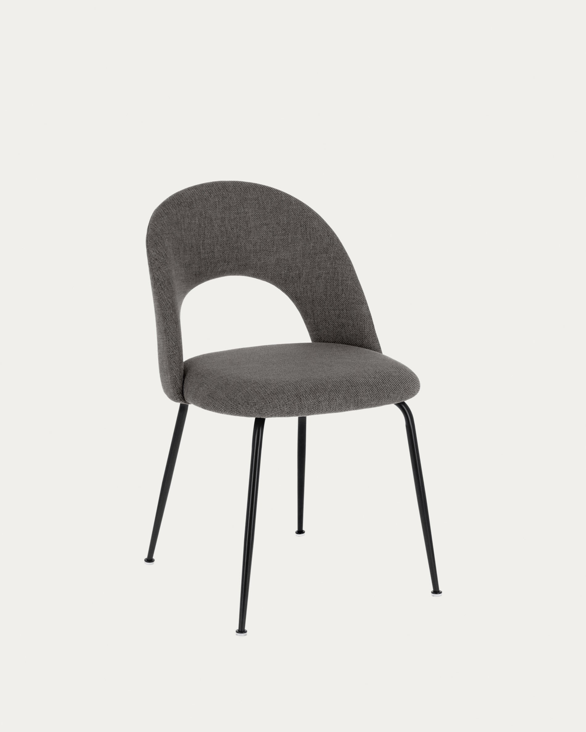 3D-Modell des Mahalia Stuhls: Dunkelgrau, schwarze Stahlbeine, komfortabel, robust, stilvoll, ideal für Esszimmer.
