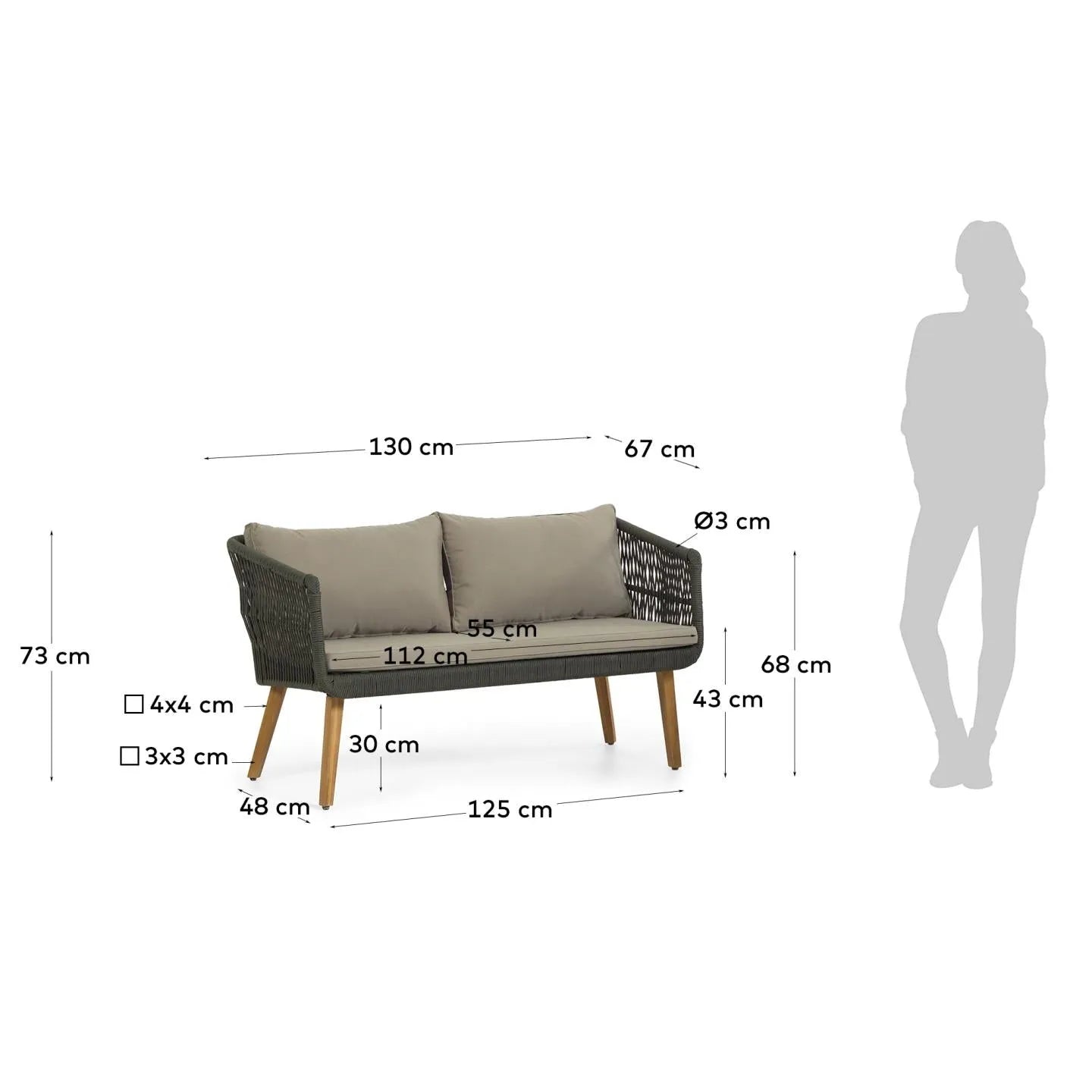 Das Inti Set von Kave Home: 2-Sitzer-Sofa und 2 Stühle mit grünem Seil, aus FSC-zertifiziertem Holz, modern und nachhaltig.