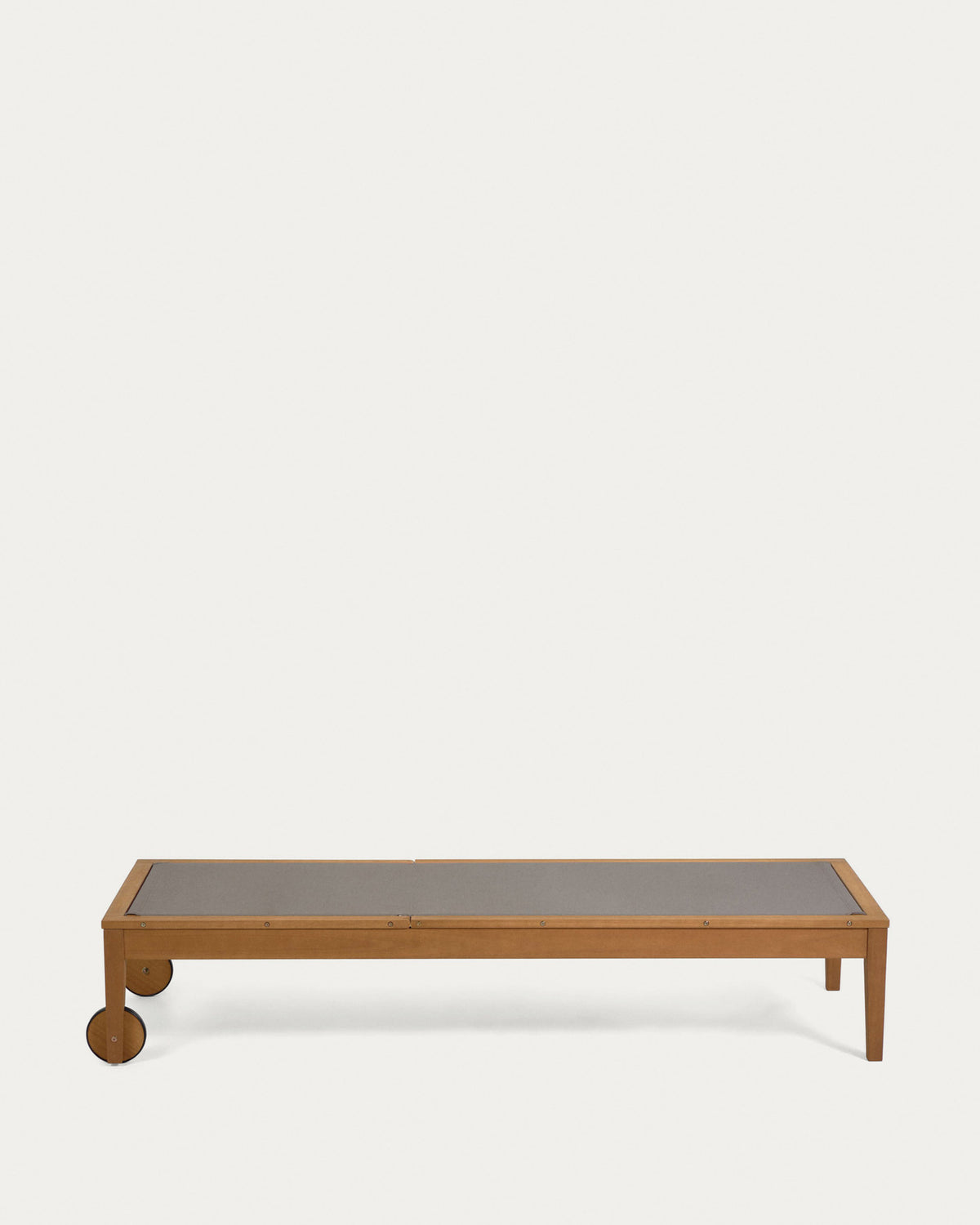 Caterin verstellbare Sonnenliege aus massivem Eukalyptusholz in grau, FSC 100% in Grau präsentiert im Onlineshop von KAQTU Design AG. Liegestuhl ist von Kave Home