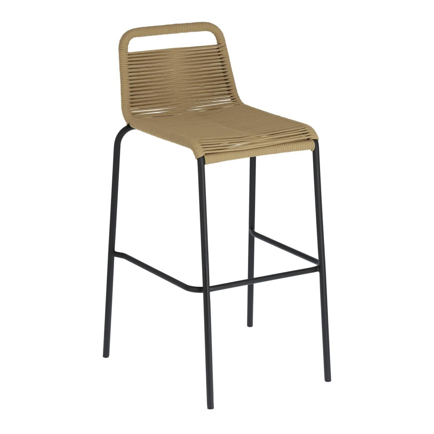 Lambton stapelbarer Hocker aus braunem Seil und Stahl mit schwarzem Finish Höhe 74 cm in Braun, Schwarz präsentiert im Onlineshop von KAQTU Design AG. Hocker Outdoor ist von Kave Home