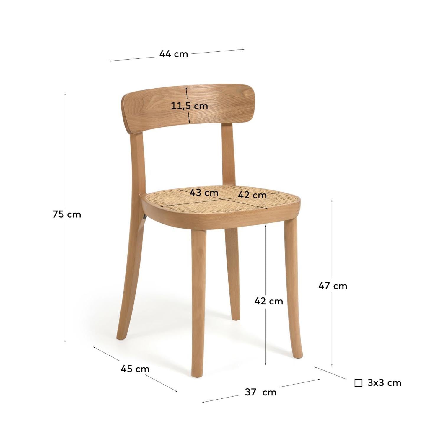 Romane Stuhl von Kave Home: Elegantes Design aus Buchenholz, Eschenfurnier und Rattan. Bequem und robust für jeden Anlass.