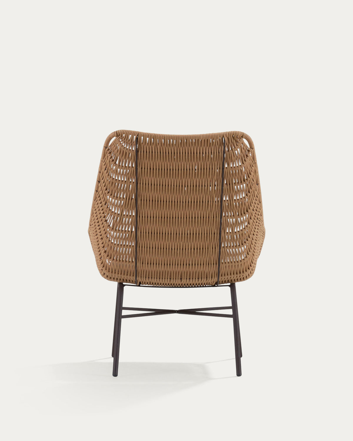 Abeli Seilsessel in Beige in Beige präsentiert im Onlineshop von KAQTU Design AG. Outdoor-Sessel ist von Kave Home