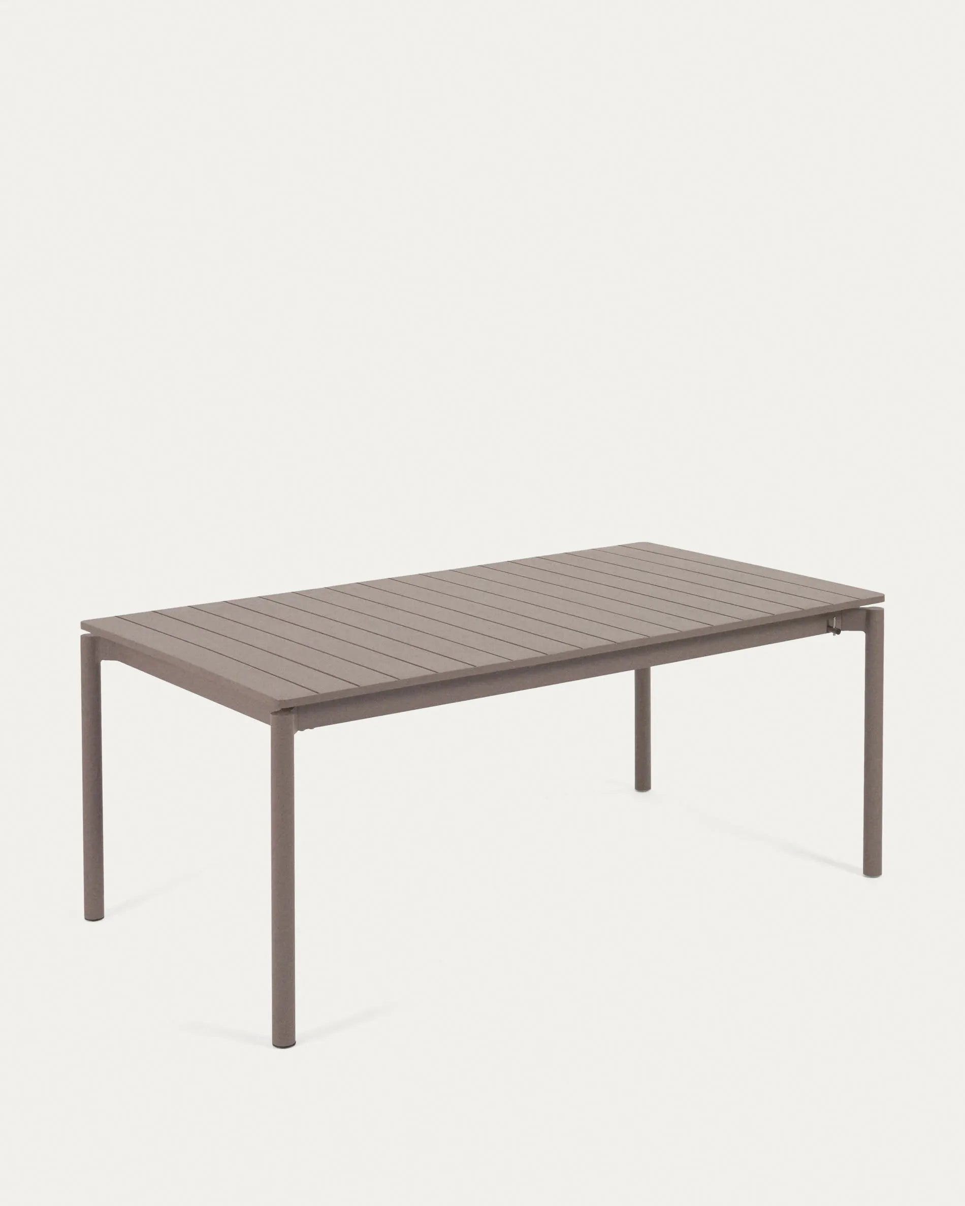 Zaltana Outdoor-Tisch, Aluminium, mattbraun, ausziehbar 180-240 cm, modern und perfekt für elegante Außenbereiche.