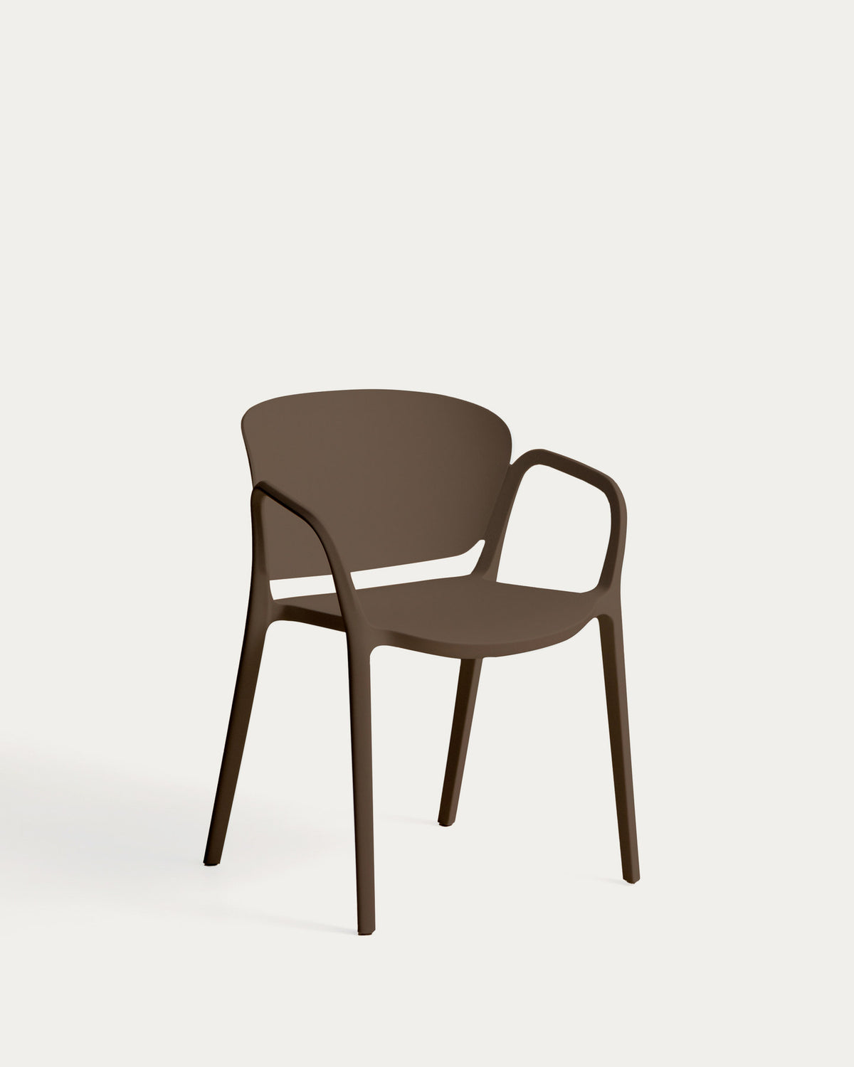 Stapelbarer Outdoor-Stuhl Ania in Dunkelbraun in Braun präsentiert im Onlineshop von KAQTU Design AG. Gartenstuhl ist von Kave Home