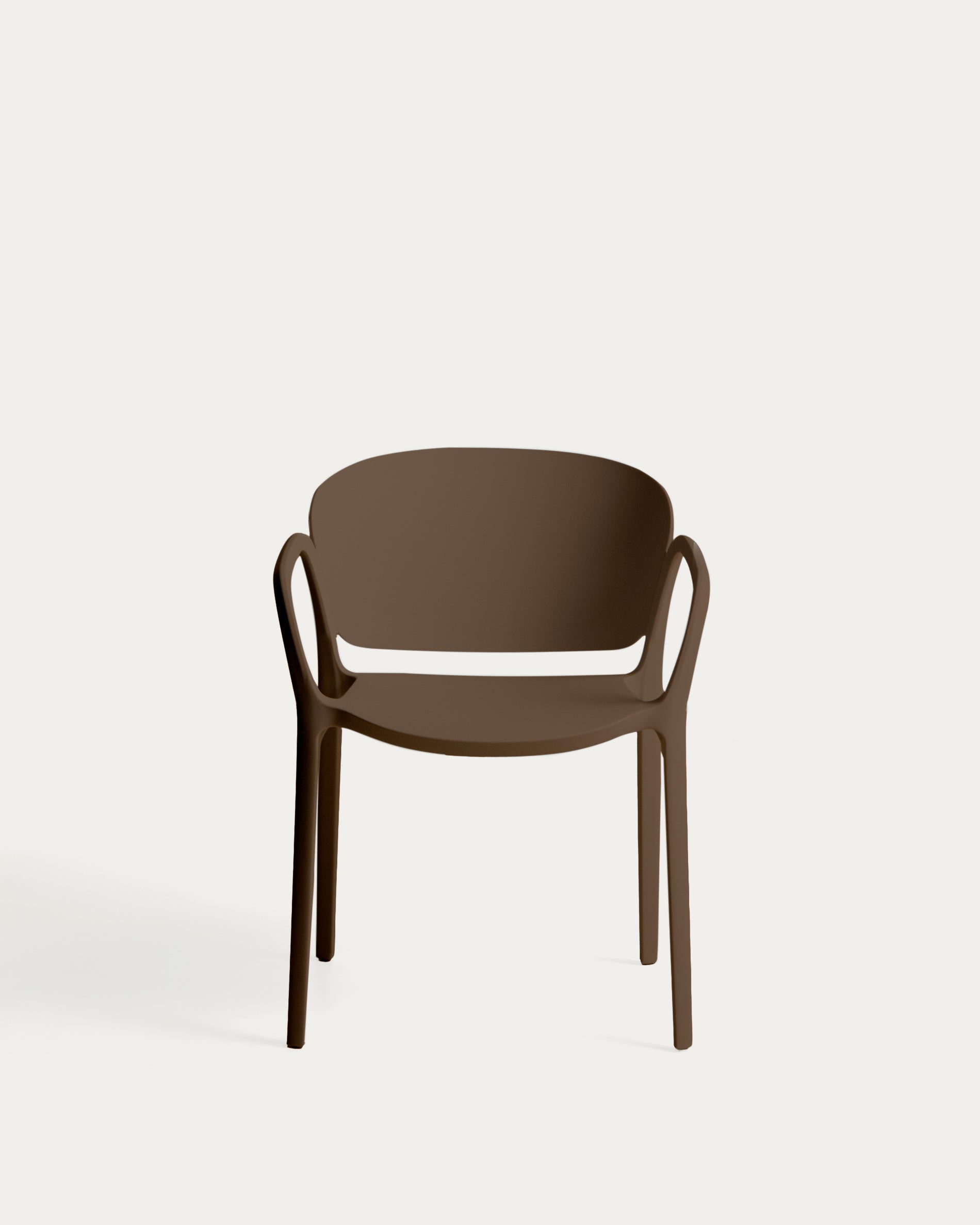 Eleganter Stapelstuhl Ania in dunklem Braun, perfekt für den Außenbereich, bietet Komfort und Stil für Garten und Terrasse.