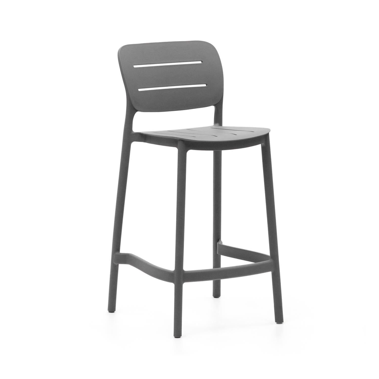 Morella stapelbarer Outdoor-Hocker aus grauem Kunststoff Höhe 65 cm in Grau präsentiert im Onlineshop von KAQTU Design AG. Hocker Outdoor ist von Kave Home