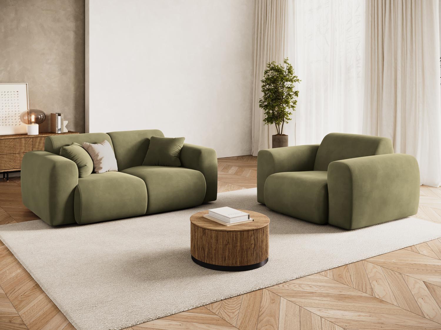 Elegantes Nolio Velour Sofa in sanftem Hellgrün, ideal für stilvolle Wohnräume. 2-Sitzer mit modernem Design von Cosmopolitan Design.