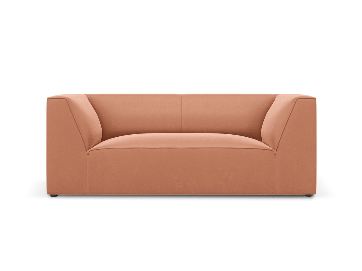 Zweisitzer-Sofa Siena in Beige-Salvador-Samt mit schwarzen Kunststoffbeinen, gepolsterter Sitzfläche und niedriger Rückenlehne, Frontansicht.