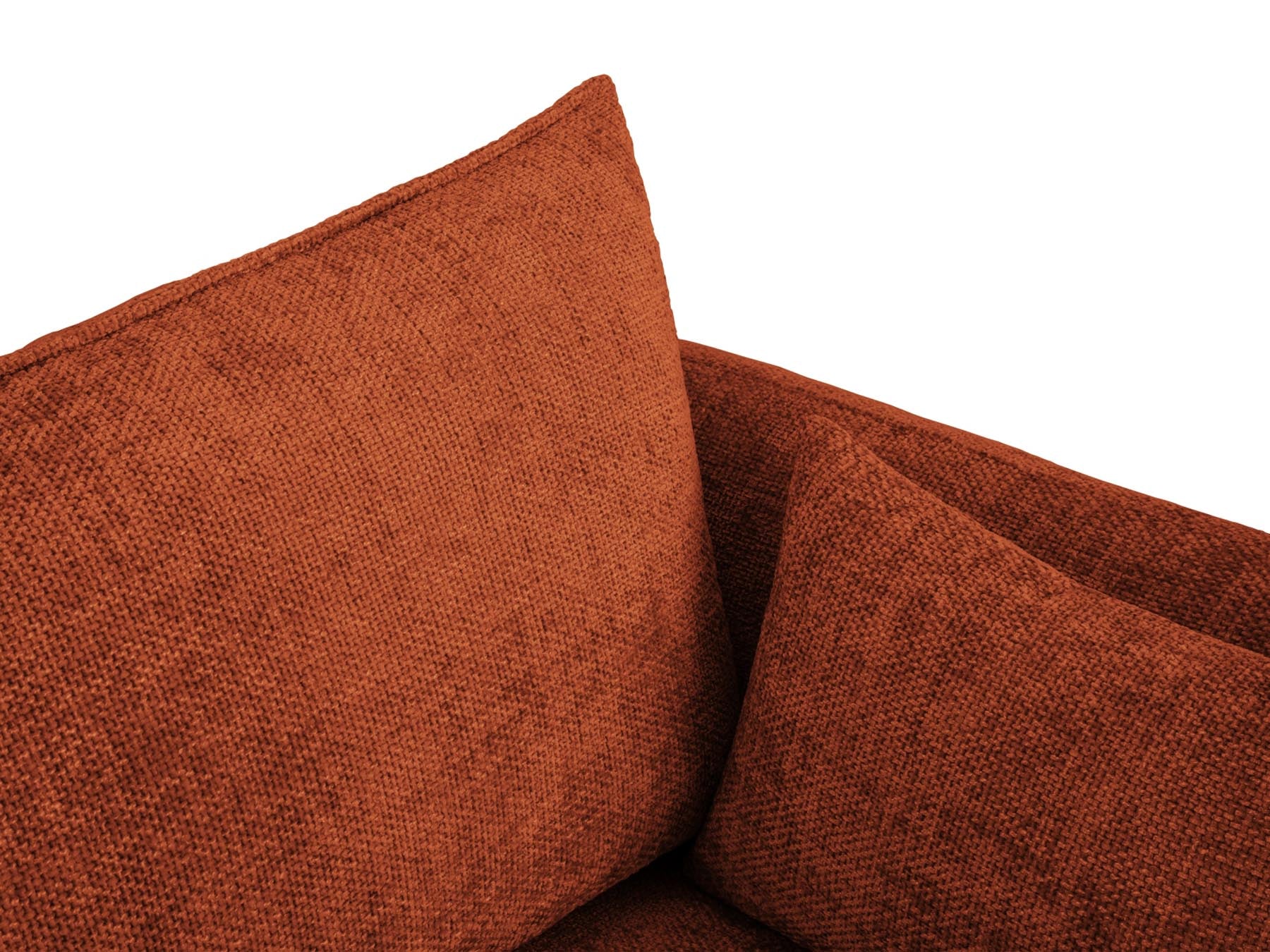 Stylisches 3-Sitzer Sofa Matera in warmem Terracotta, perfekt für jeden Wohnraum, bietet Schlafgelegenheit und cleveren Stauraum.