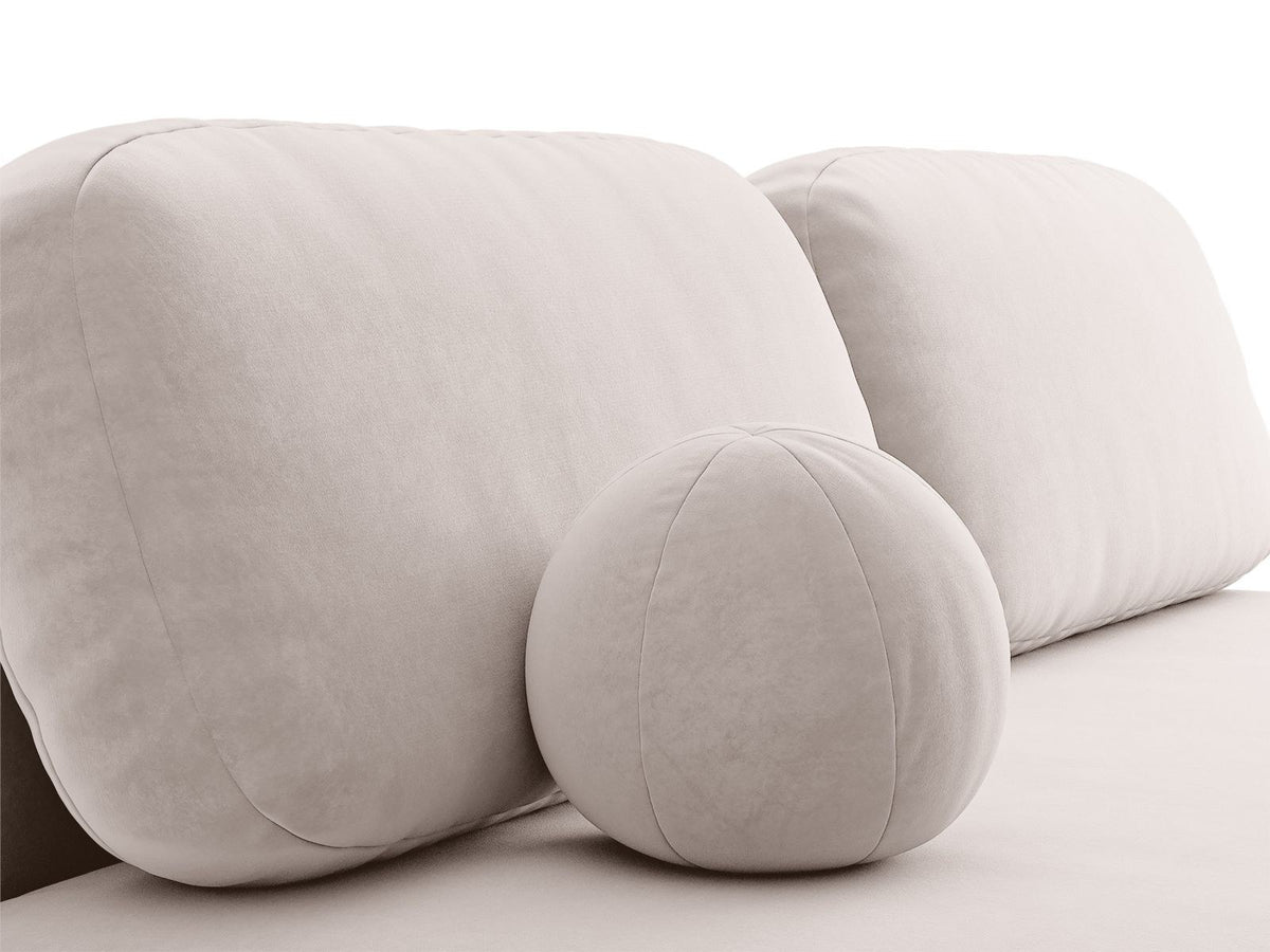 Beige Samt-Bettsofa Sophia von Cosmopolitan Design mit Bettkasten, Massivholzrahmen und schwarzen Kunststoffbeinen, drei Sitzplätze.