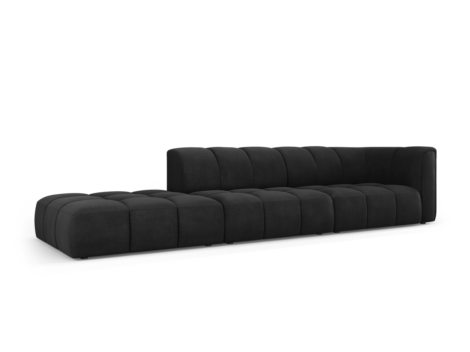 Elegantes 4-Sitzer Sofa Moritz in Black-Rebel, modulares Design für stilvolle Wohnräume, erhältlich bei KAQTU Design AG.