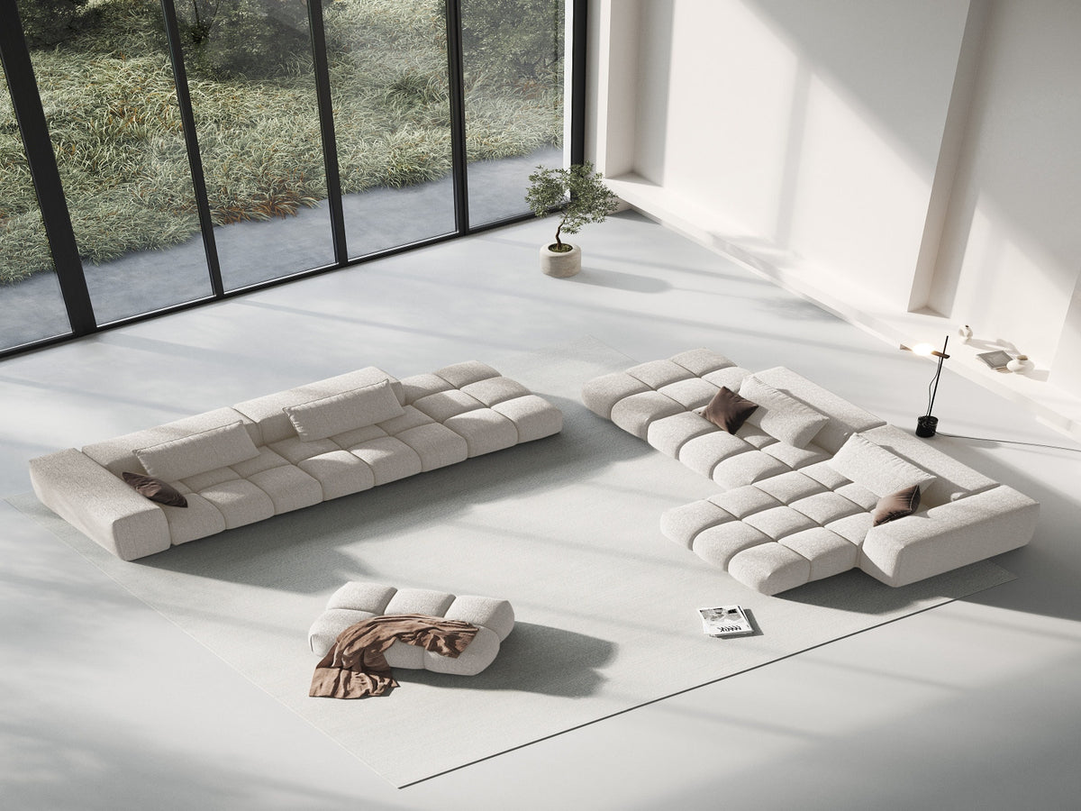 Modulares 4er Sofa Verona Rechts von Cosmopolitan Design in Beige mit Sorella-Strukturstoff, Massivholzrahmen und schwarzen Kunststoffbeinen.