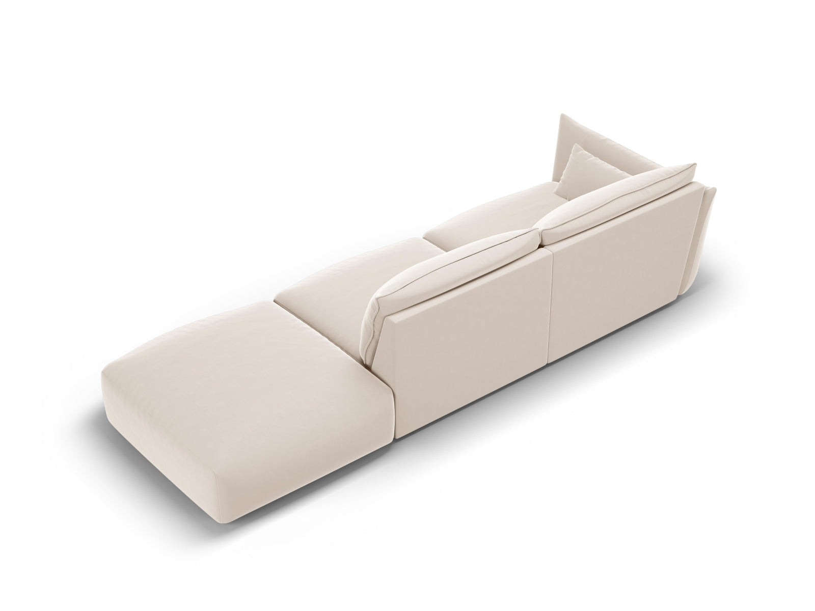 Beige 4-Sitzer Sofa Matera von Cosmopolitan Design, modernes Design trifft auf Gemütlichkeit, ideal für entspannte Stunden im Wohnzimmer.
