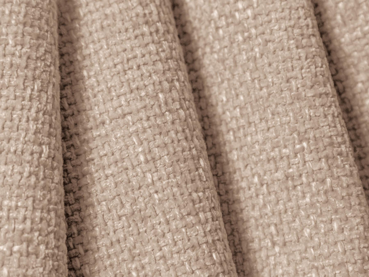3er Sofa Matera mit Stoffbezug, Massivholzrahmen und schwarzen Kunststoffbeinen