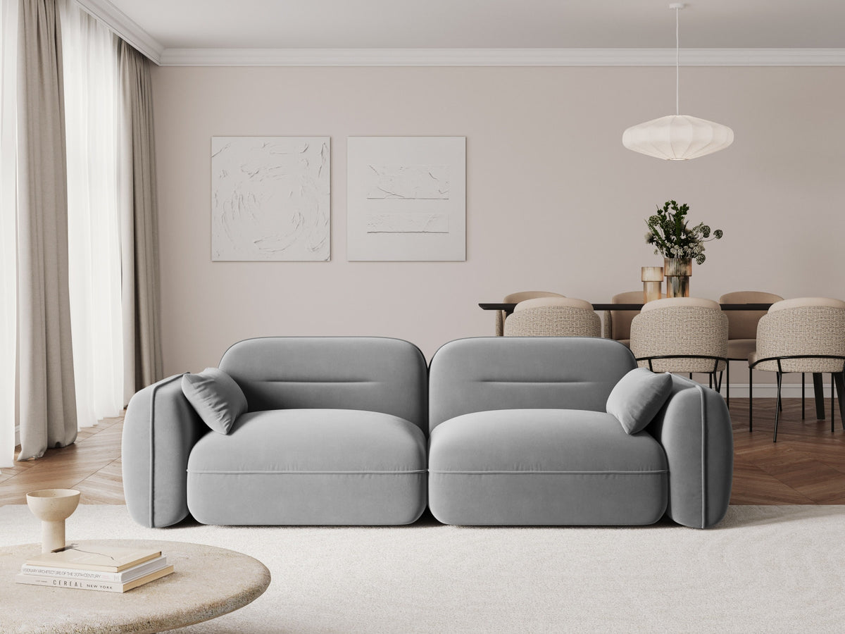 Sydney Velour Modular Sofa 3 Sitzer in Light Grey-Casino präsentiert im Onlineshop von KAQTU Design AG. 3er Sofa ist von Cosmopolitan Design