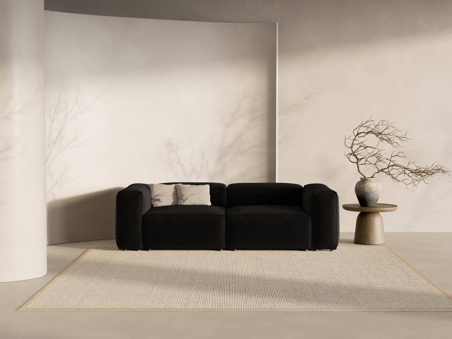 Entdecken Sie das elegante Bergamo Modular Sofa 3 Sitzer von Cosmopolitan Design – perfekt für Ihr modernes Zuhause und gemütliche Stunden!
