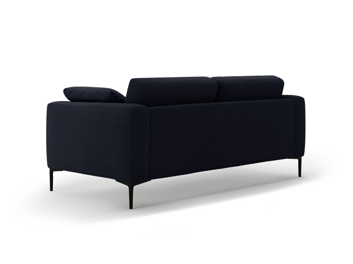 3er Sofa Lazio von Cosmopolitan Design mit Veloursstoff-Bezug in Beige-Salvador, Massivholzrahmen und schwarzen Metallbeinen aus Stahl.