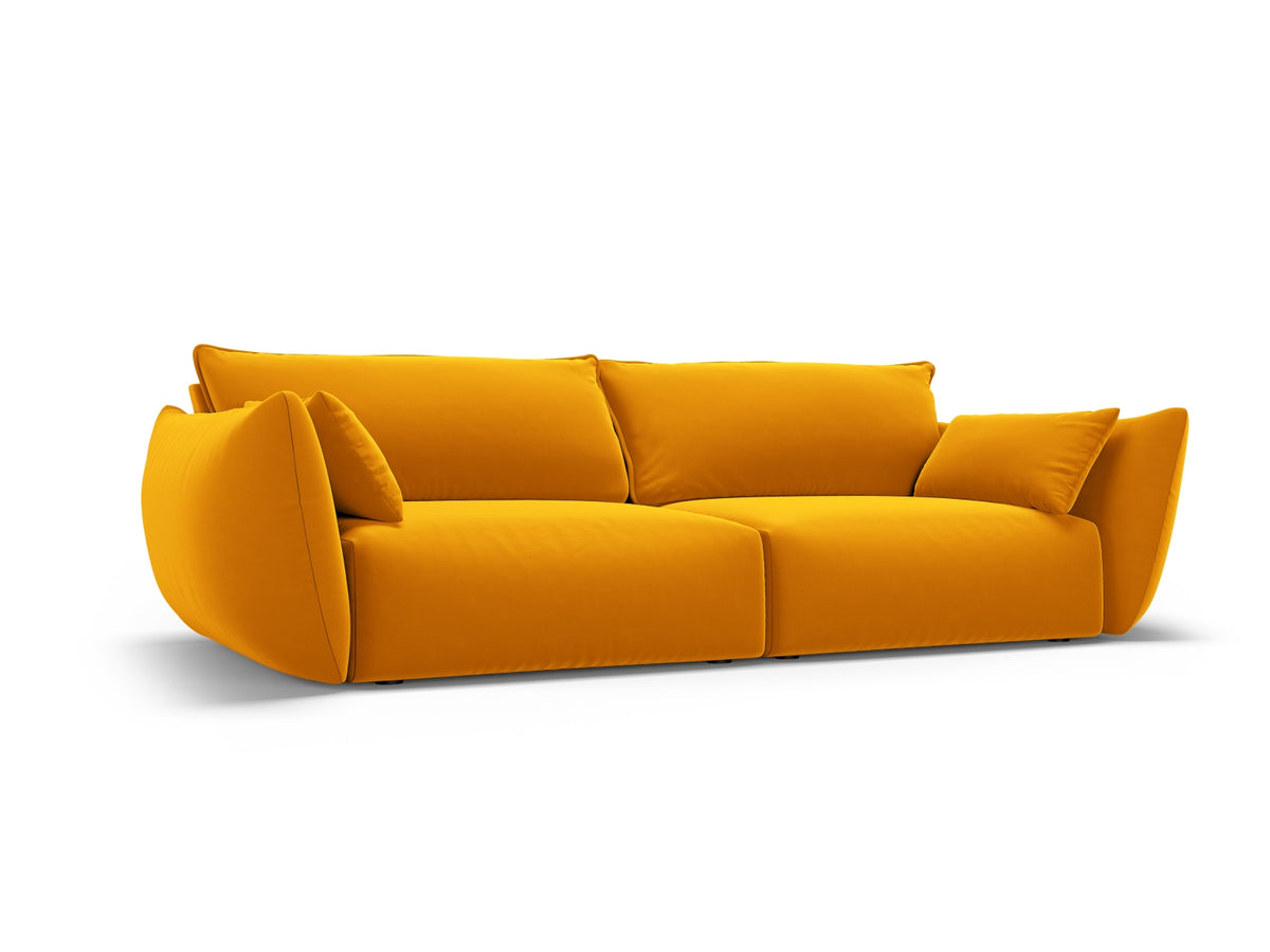 3er Sofa Matera mit Stoffbezug, Massivholzrahmen und schwarzen Kunststoffbeinen