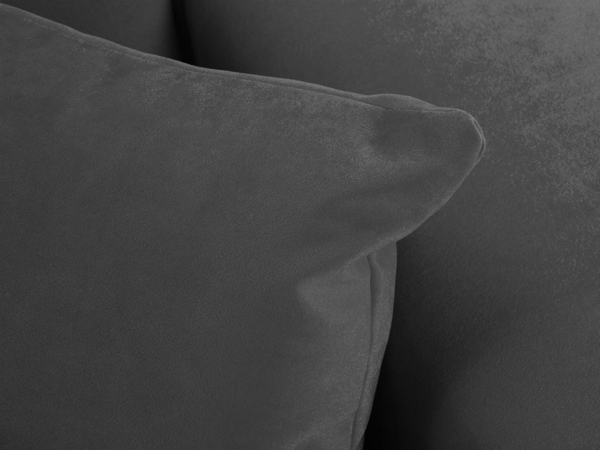 Dreisitzer-Sofa mit schwarzem Samtbezug (Salvador), Massivholzrahmen und schwarzen Kunststoffbeinen, Breite 232 cm.