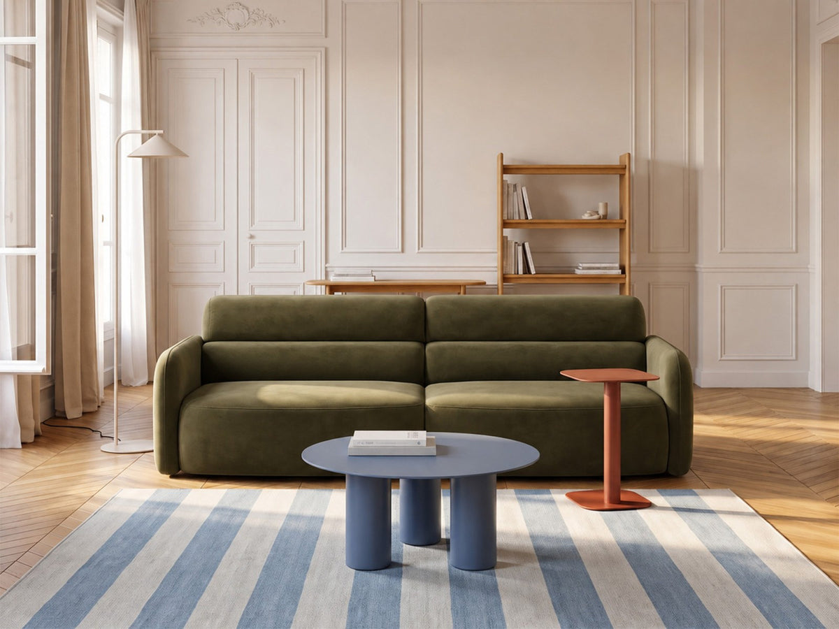 Dreisitzer-Sofa Malmo mit Stoffbezug und niedrigen schwarzen Kunststoffbeinen