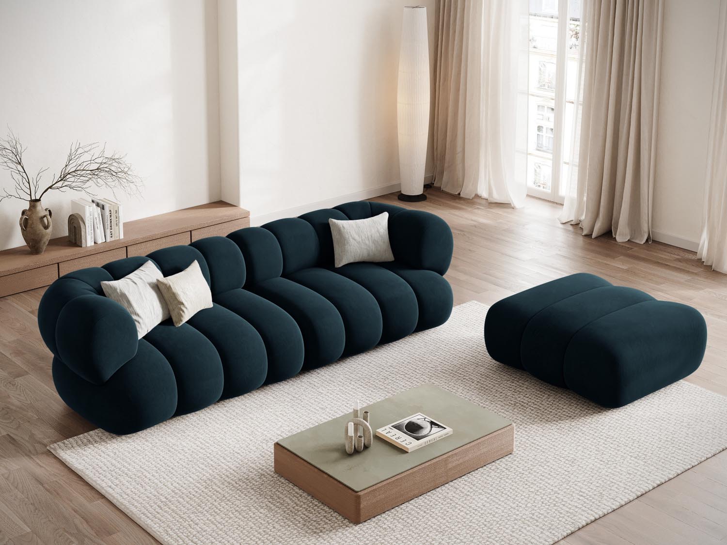 Elegantes Koge Velour Sofa in Deep Petrol-Vogue, 4-Sitzer mit modernem Design, ideal für stilvolle Wohnräume.
