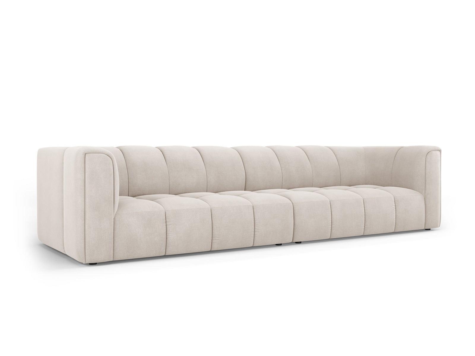 Beige 4-Sitzer Modular Sofa Moritz von Cosmopolitan Design, stilvoll und modern, ideal für jedes Wohnzimmer, präsentiert von KAQTU Design AG.