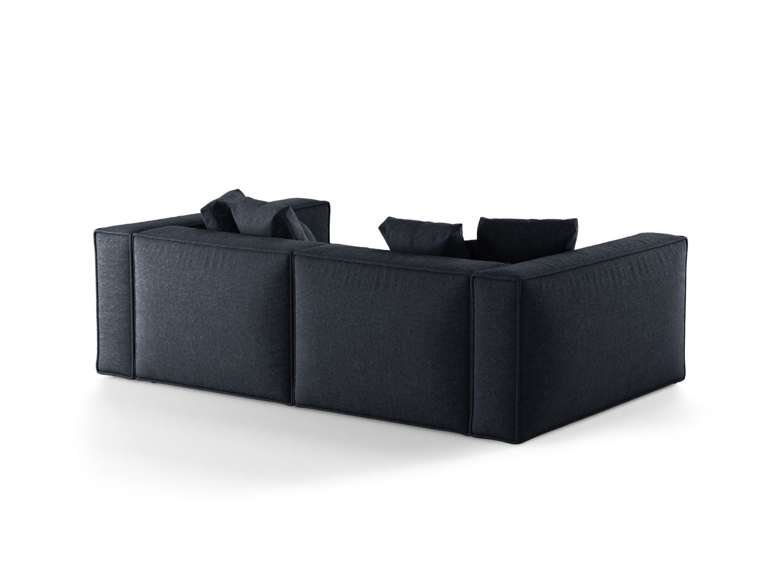 Elegantes 4-Sitzer Sofa Aveiro in tiefem Navy Blue, ideal für stilvolle Wohnräume und entspannte Abende. Entdecken Sie Komfort und Design.