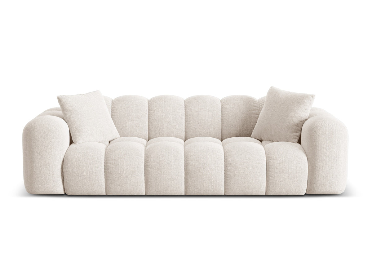 4er Sofa Treno mit gepolstertem Stoffbezug, niedriger Rückenlehne und schwarzen Beinen
