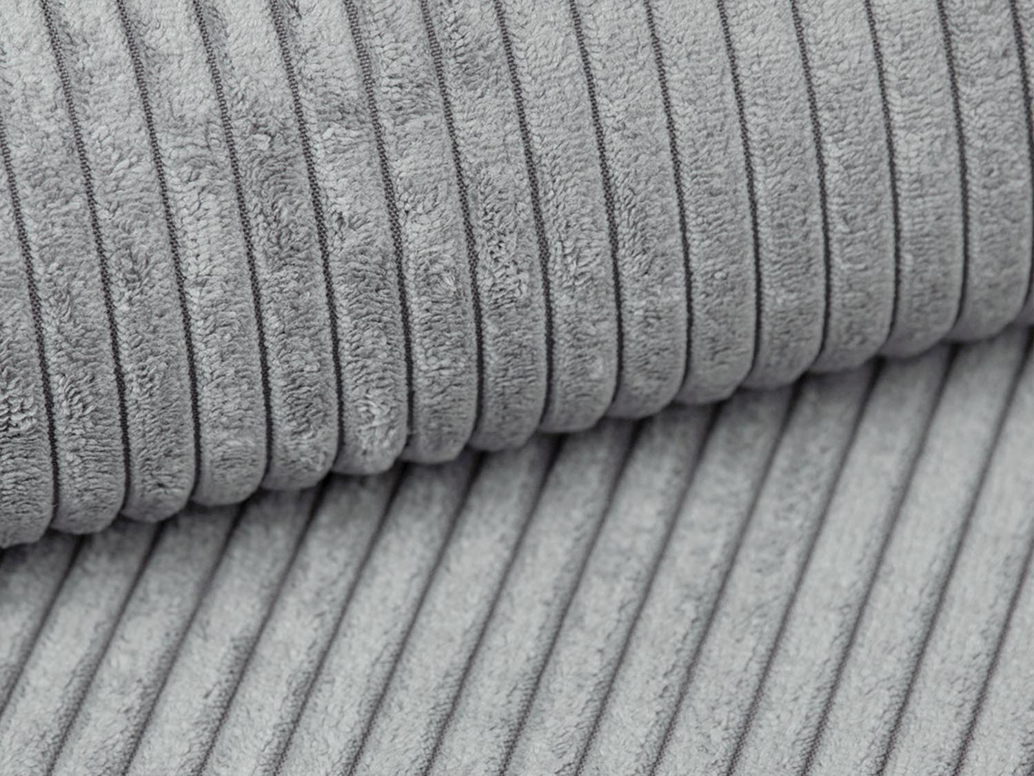 Entdecken Sie das Campi Modular Sofa 4 Sitzer von Cosmopolitan Design – stilvolles, flexibles Sofa für höchsten Komfort und modernes Wohndesign.