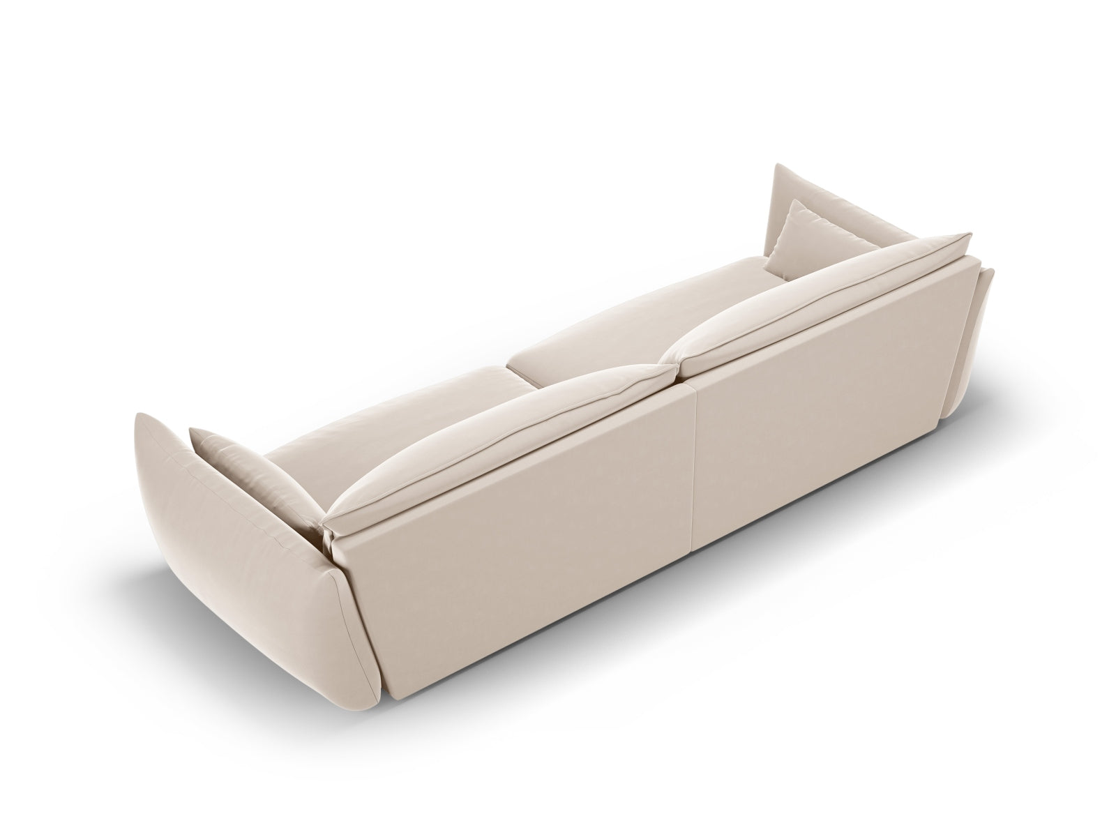 Modernes 4-Sitzer Sofa Matera in neutralem Beige, perfekt für gemütliche Wohnzimmer, entworfen von Cosmopolitan Design.