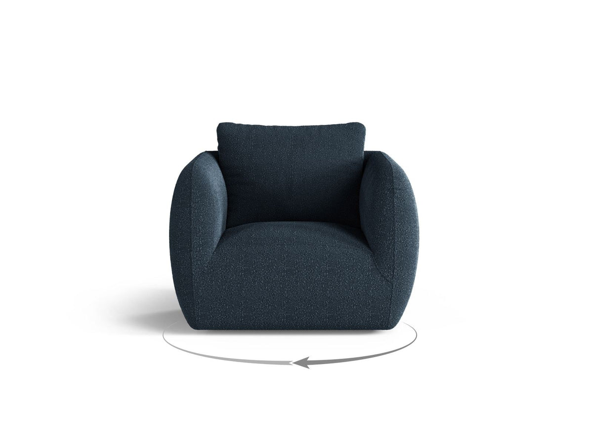 Bouclé-Sessel Nimes in White-Baloo von Cosmopolitan Design mit rundem Kiefernholzgestell und schlanken silberfarbenen Metallbeinen, frontal fotografiert.