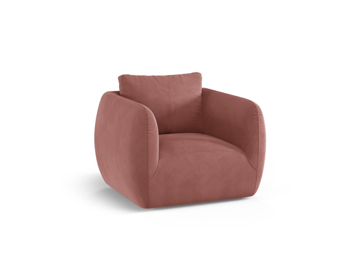Samt-Sessel Nimes von Cosmopolitan Design in Flamingo-Rosa mit silbernen Metallbeinen, Massivholzgestell und gepolsterter Rückenlehne.