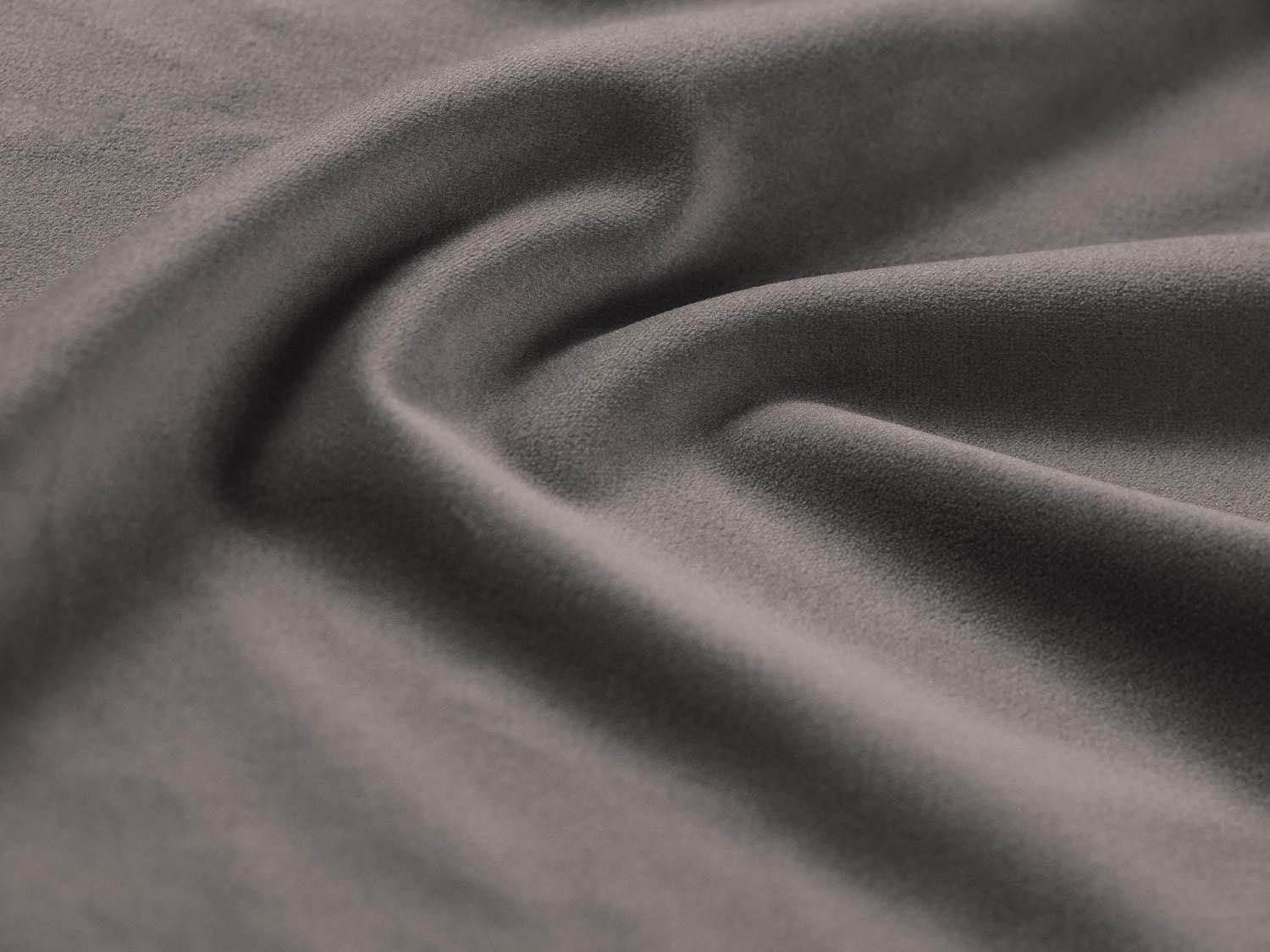 Entdecken Sie das Colonel Velour Bett von Cosmopolitan Design: elegantes Design, praktischer Stauraum und ein trendiges Headboard für Ihr Schlafzimmer!