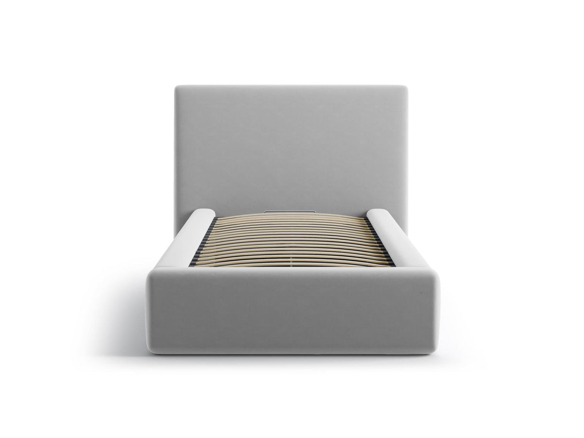 Asti Bett mit Stauraum mit Kopfteil 90cm in Light Grey-Magic Velvet präsentiert im Onlineshop von KAQTU Design AG. Bett ist von Cosmopolitan Design