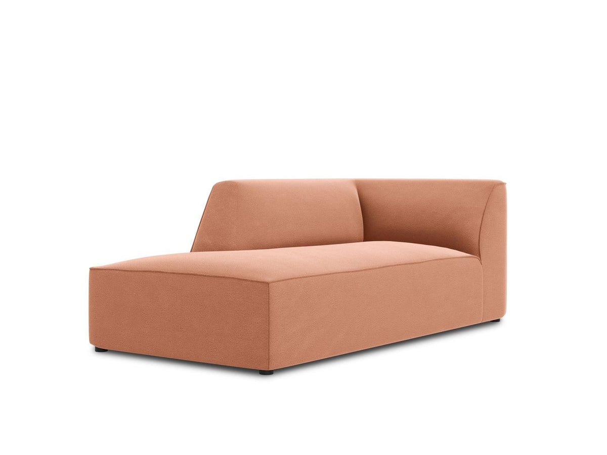 Chaiselongue Siena mit Samtbezug in Beige-Salvador, Massivholzrahmen, schwarze Kunststoffbeine, Sitzfläche 67x153cm, Ansicht von links.