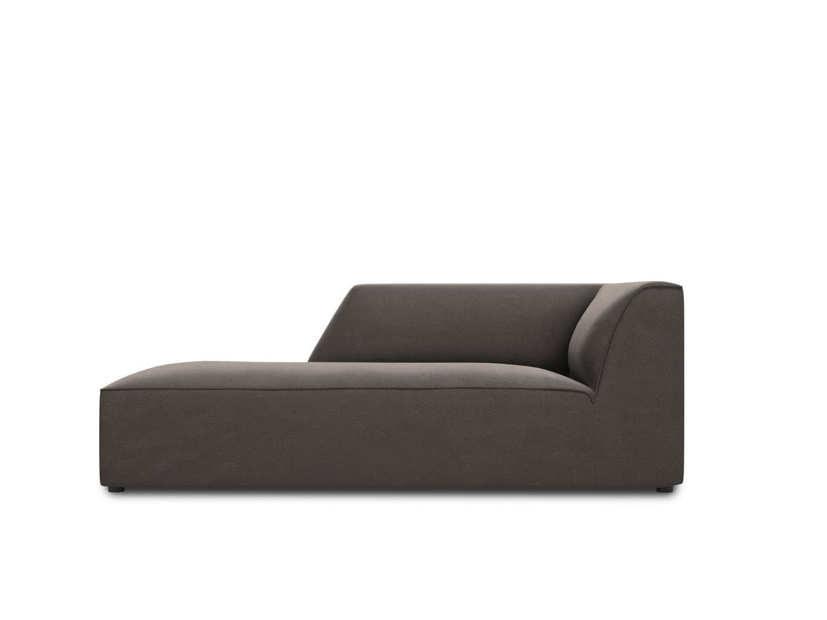 Chaiselongue Siena mit Samtbezug in Beige-Salvador, Massivholzrahmen, schwarze Kunststoffbeine, Sitzfläche 67x153cm, Ansicht von links.