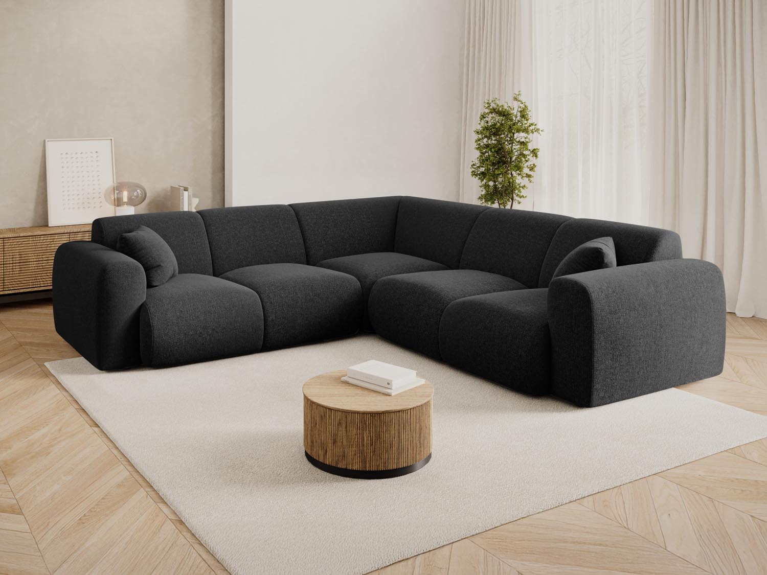 Elegantes Nolio Symmetrical Ecksofa in Schwarz, 5-Sitzer, 252 cm, ideal für stilvolle Wohnräume, präsentiert von Cosmopolitan Design.