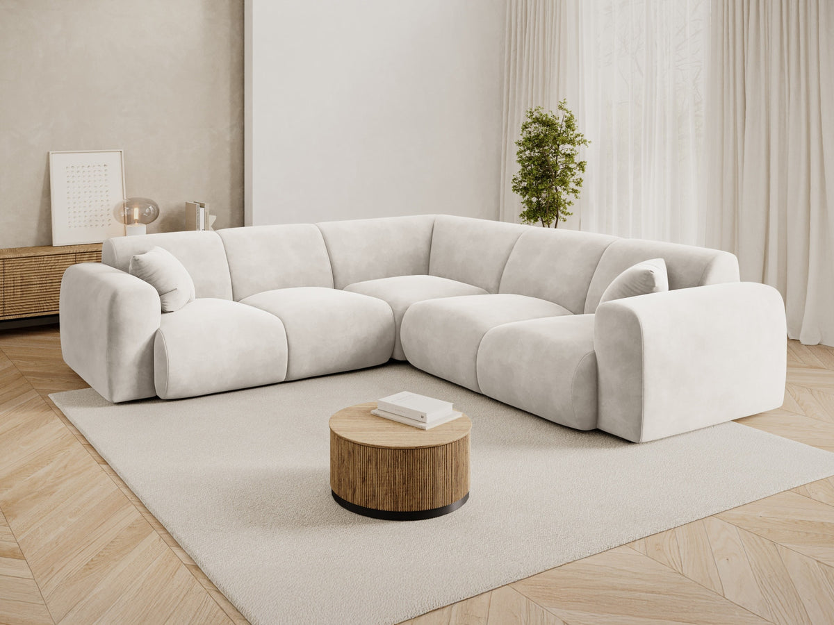 Nolio Velour Symmetrical Ecksofa 5 Sitzer 252cm in Light Beige-Casino präsentiert im Onlineshop von KAQTU Design AG. Ecksofa ist von Cosmopolitan Design