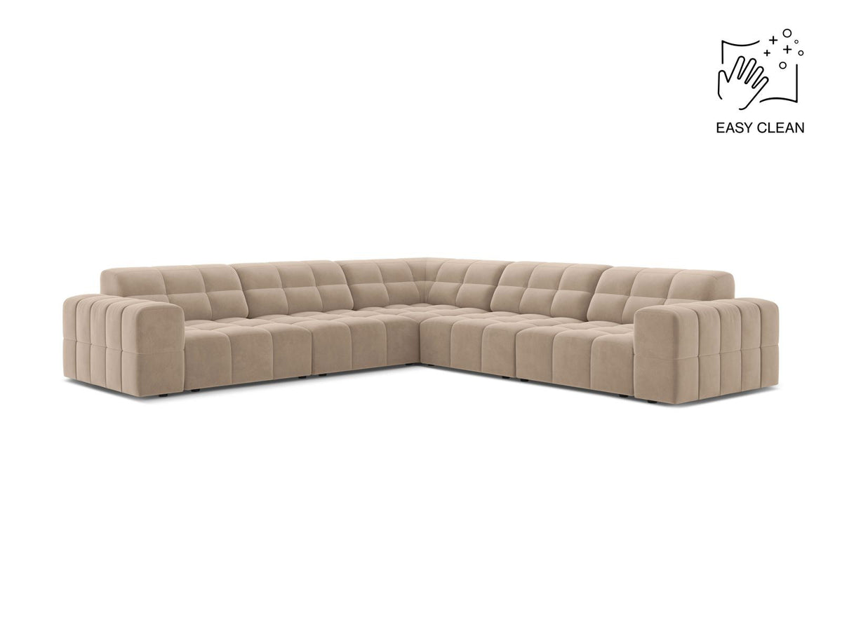 Ecksofa Chicago von Cosmopolitan Design in Light Beige-Eden mit Chenille-Stoff, Massivholzrahmen und schwarzen Kunststoffbeinen, 4-Sitzer-Form.