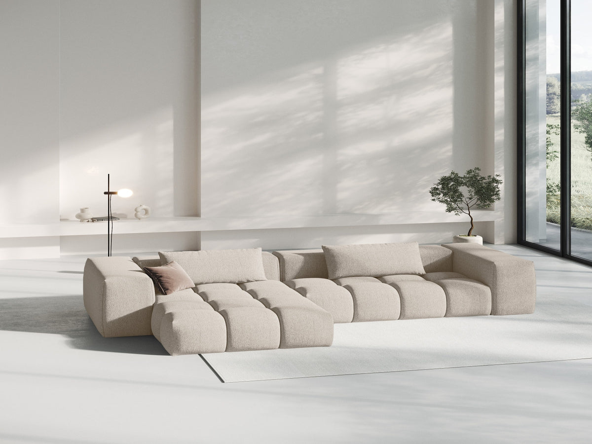 Modulares Ecksofa Verona links mit 3 Sitzplätzen in dunkelblauem Sorella-Stoff, Massivholzrahmen und schwarzen Kunststoffbeinen, Récamiere-Form.