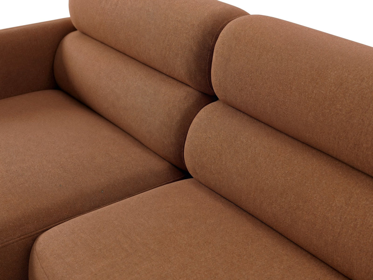 Ecksofa Malmo mit Chenille-Bezug, Récamiere und flachen schwarzen Kunststoffbeinen