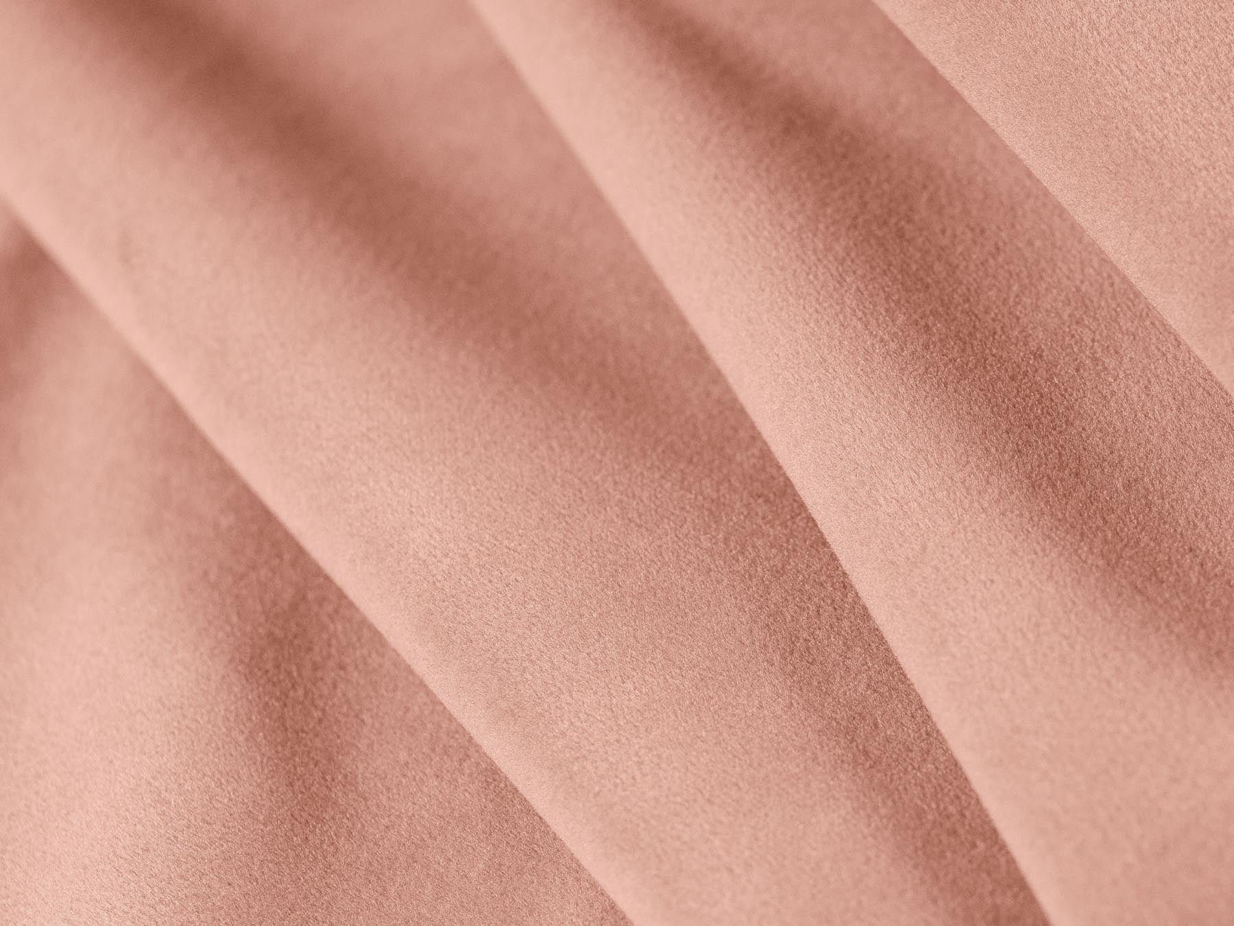 Stylisches 4-Sitzer Ecksofa links Gomera in lebhaftem Pink, ideal für moderne und kreative Wohnräume von Cosmopolitan Design.