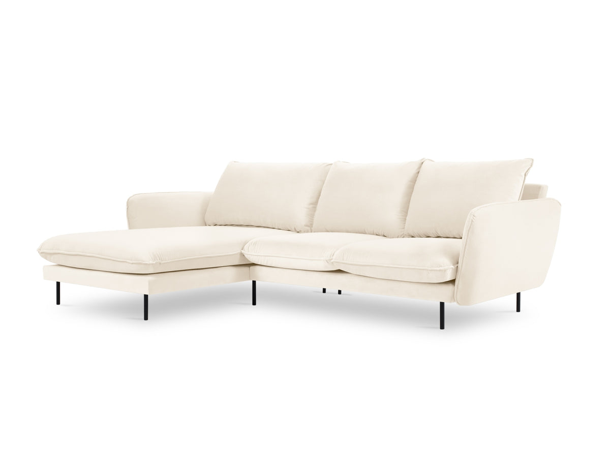 Vienna Velour Ecksofa links 5 Sitzer 170cm in Light Beige/Schwarz-Bluvel präsentiert im Onlineshop von KAQTU Design AG. Ecksofa links ist von Cosmopolitan Design